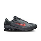Nike Reax 8