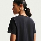 Nike Sportswear Essentials