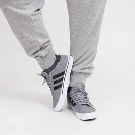 adidas DAILY 4.0