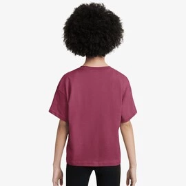 Nike Sportswear Essential Big Kids (Girls) T-Shirt