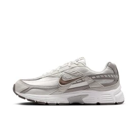 Nike Initiator