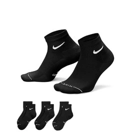 Nike Everyday Elevated